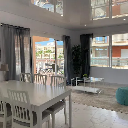 Apartment Playa De Los Naufragos Apartman
